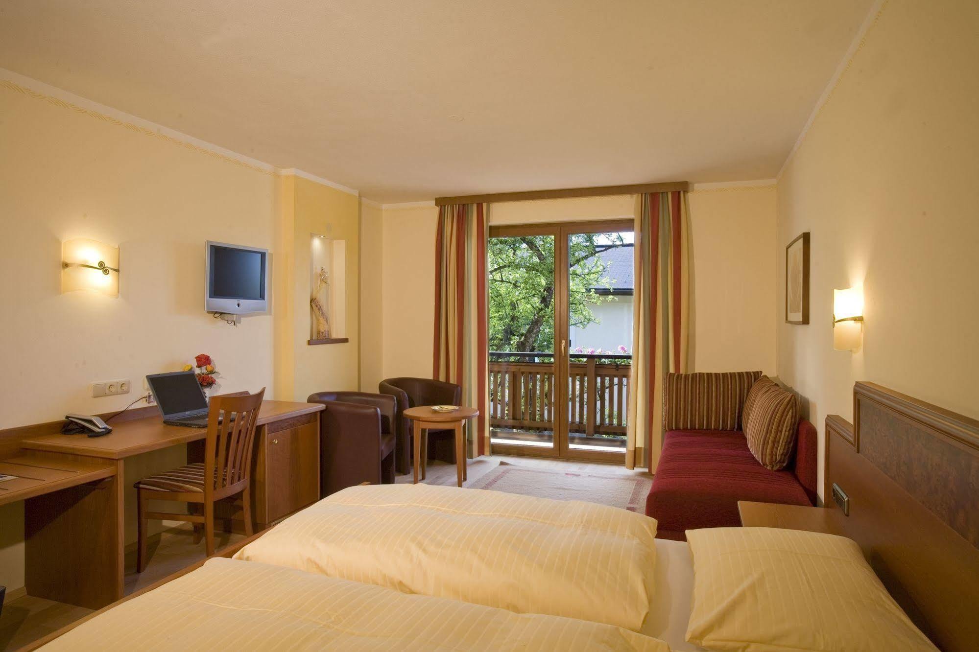 Garten - Hotel Sallerhof Grodig Ngoại thất bức ảnh